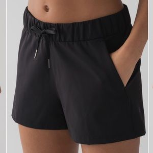 Lululemon On The Fly Short